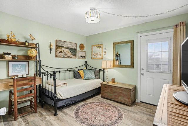 405 6th Ave. S, North Myrtle Beach, SC 29582