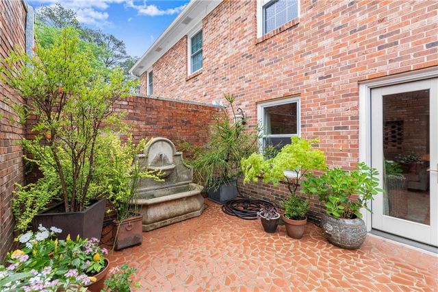1646 Executive Park Lane NE, Atlanta, GA 30329