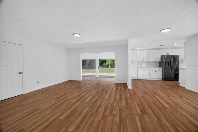 1220 NE 16TH AVENUE, Ocala, FL 34470