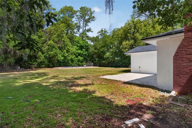 1220 NE 16TH AVENUE, Ocala, FL 34470