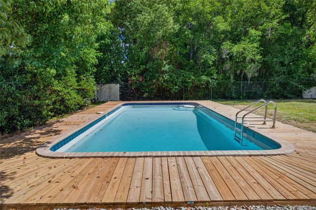1220 NE 16TH AVENUE, Ocala, FL 34470