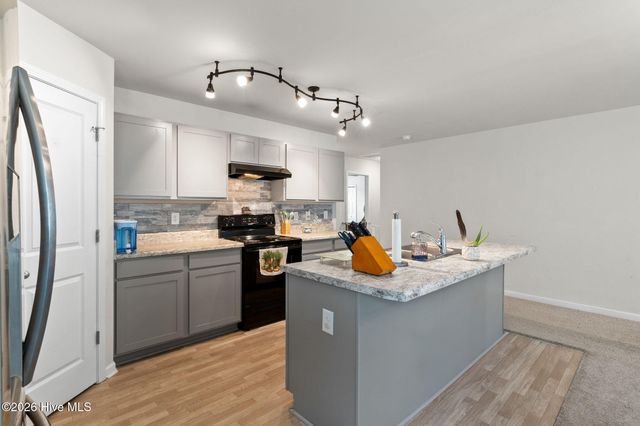 1710 W Coronado Avenue SE, Bolivia, NC 28422