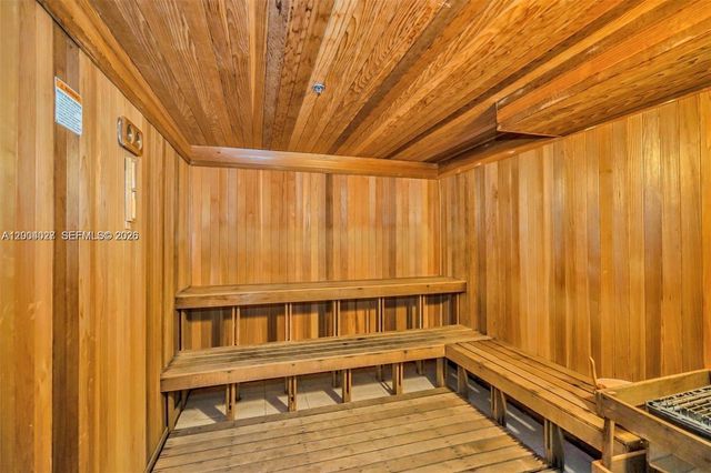 16001 Collins Ave 406, Sunny Isles Beach, FL 33160