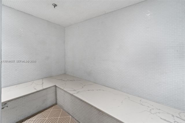 16001 Collins Ave 406, Sunny Isles Beach, FL 33160