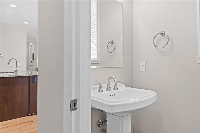 556 Zephyr Road, Williston, VT 05495