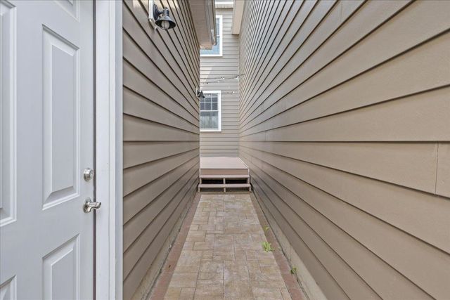 556 Zephyr Road, Williston, VT 05495