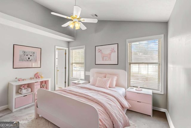 1061 Daventry Crossing, Woodstock, GA 30188