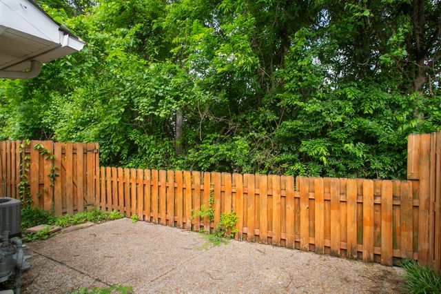 3911 Dodson Chapel Rd Apt 32, Hermitage, TN 37076