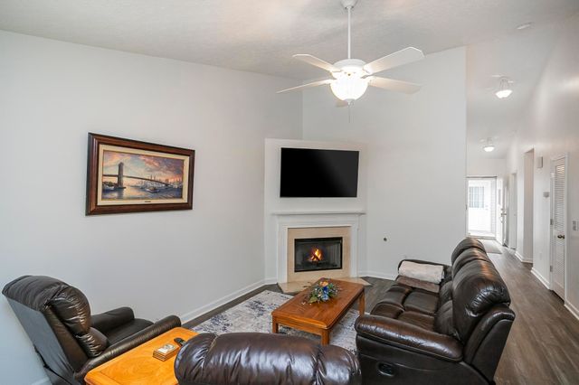 3911 Dodson Chapel Rd Apt 32, Hermitage, TN 37076