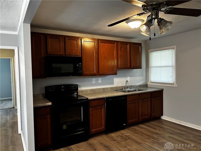 481 Kirkwood Drive, Fairborn, OH 45324