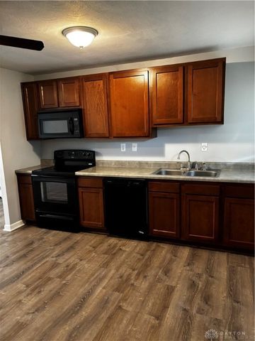 481 Kirkwood Drive, Fairborn, OH 45324