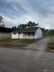 481 Kirkwood Drive, Fairborn, OH 45324