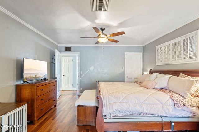 1936 W CLARENDON Avenue, Phoenix, AZ 85015