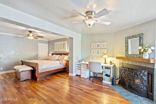 1936 W CLARENDON Avenue, Phoenix, AZ 85015