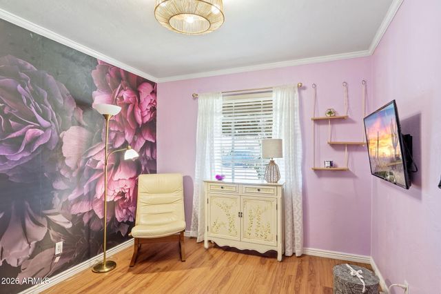 1936 W CLARENDON Avenue, Phoenix, AZ 85015