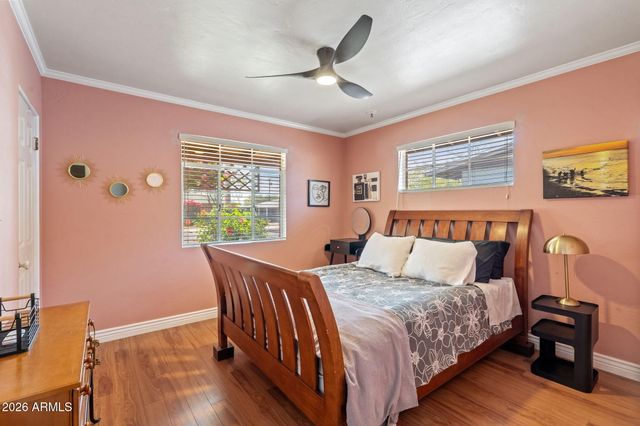 1936 W CLARENDON Avenue, Phoenix, AZ 85015