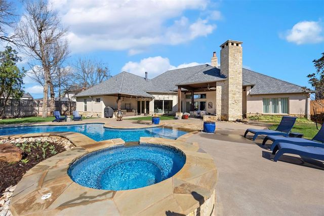 2608 Dorchester Drive, Oklahoma City, OK 73120