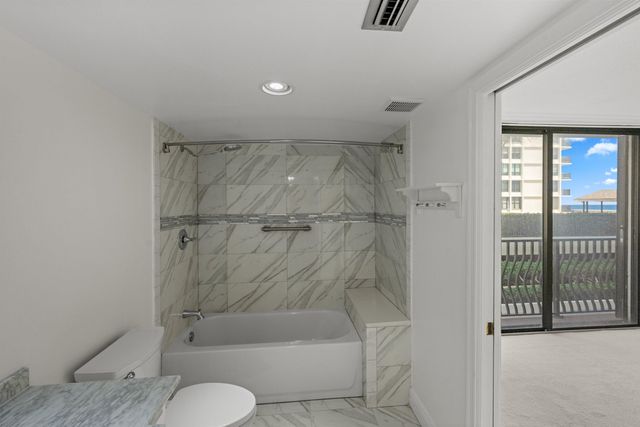 4000 S Ocean Boulevard 103, South Palm Beach, FL 33480