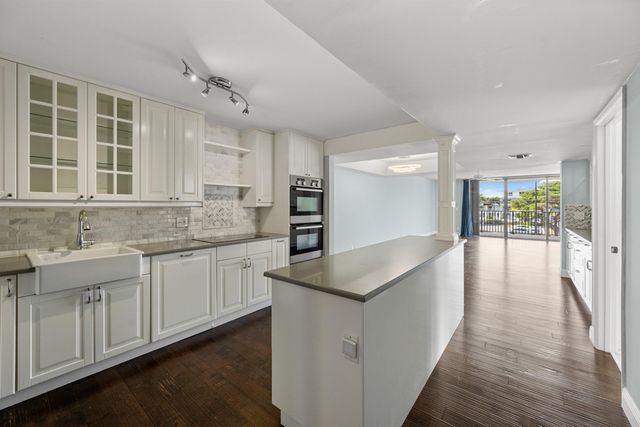 4000 S Ocean Boulevard 103, South Palm Beach, FL 33480