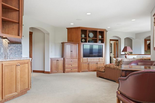 270 North Shore Drive W, Orono, MN 55364