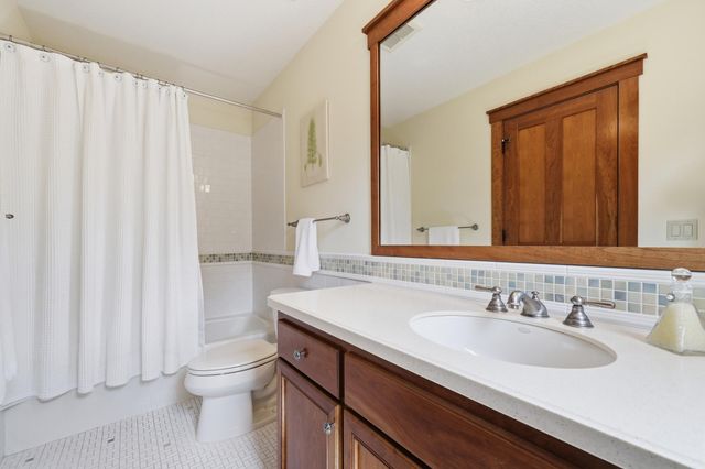 270 North Shore Drive W, Orono, MN 55364