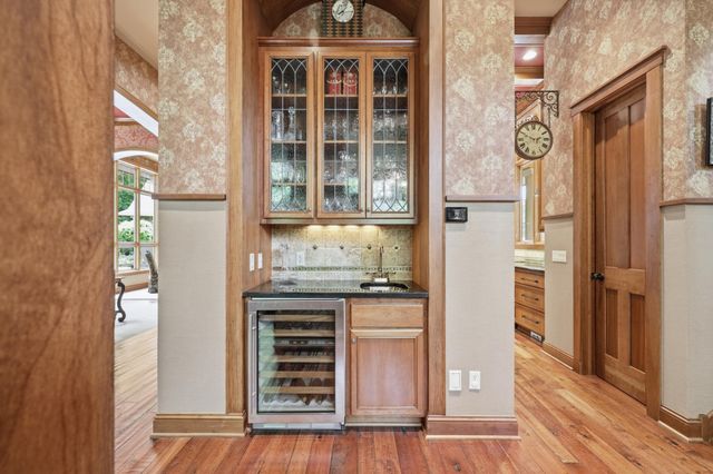270 North Shore Drive W, Orono, MN 55364