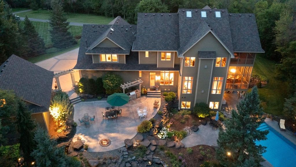 270 North Shore Drive W, Orono, MN 55364