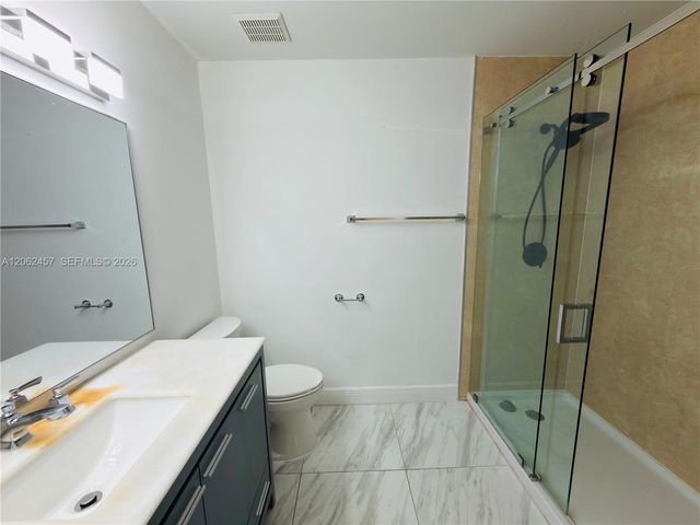 3957 Adra Ave F-49, Doral, FL 33178