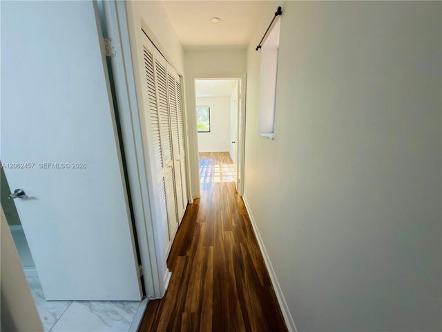3957 Adra Ave F-49, Doral, FL 33178