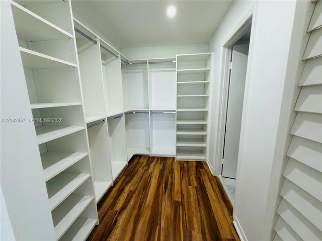 3957 Adra Ave F-49, Doral, FL 33178
