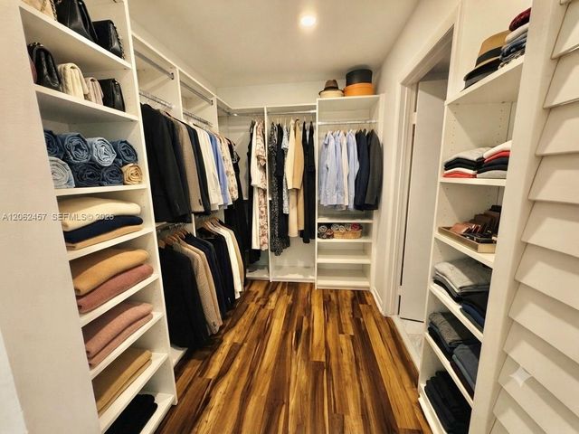 3957 Adra Ave F-49, Doral, FL 33178