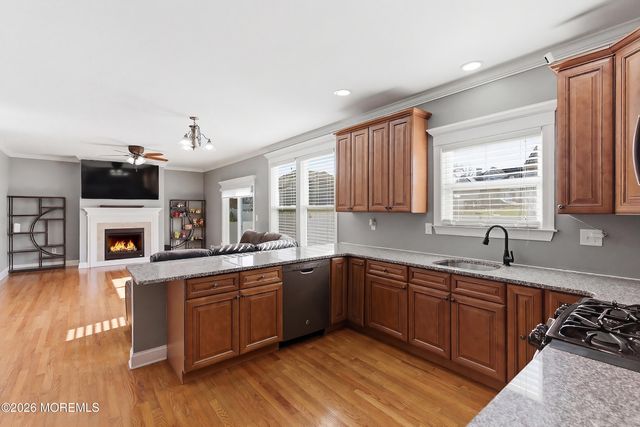 817 Locust Road, Beachwood, NJ 08722