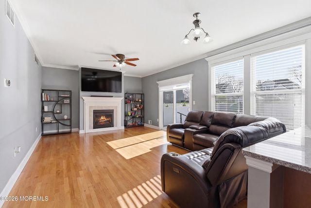 817 Locust Road, Beachwood, NJ 08722