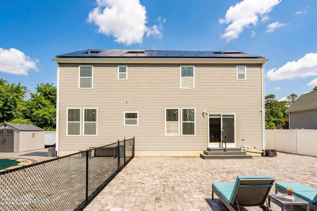 817 Locust Road, Beachwood, NJ 08722