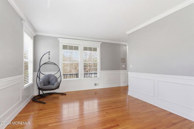 817 Locust Road, Beachwood, NJ 08722