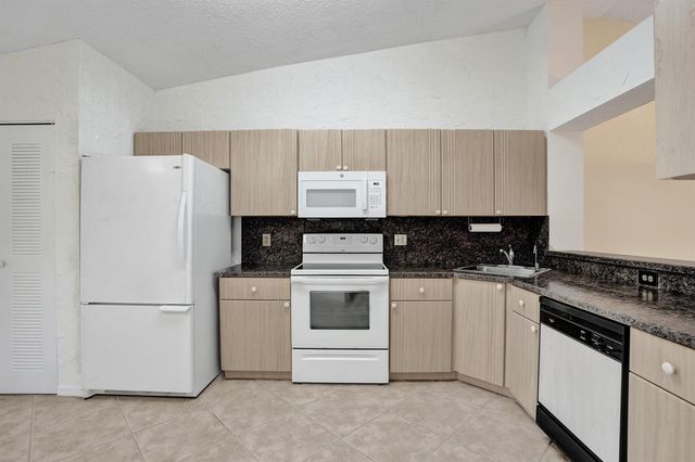 7243 S Devon Drive, Tamarac, FL 33321