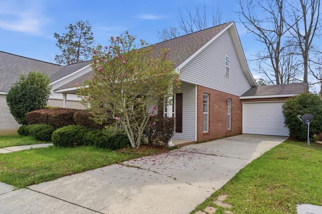 44 Bridgefield Ct., Hattiesburg, MS 39402