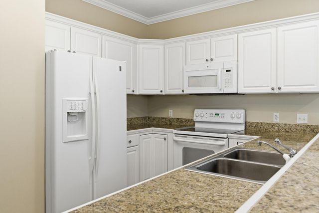 44 Bridgefield Ct., Hattiesburg, MS 39402