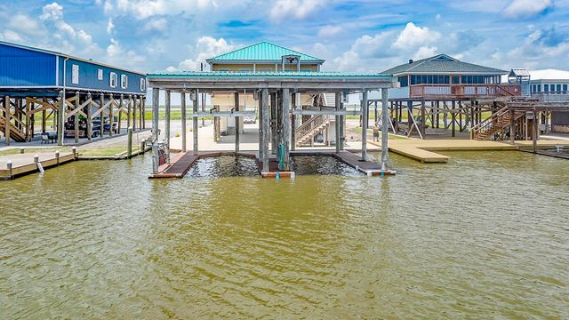 7613 Hwy 56, Chauvin, LA 70344