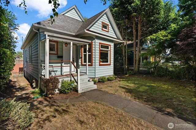611 S Grant Avenue, Tacoma, WA 98405