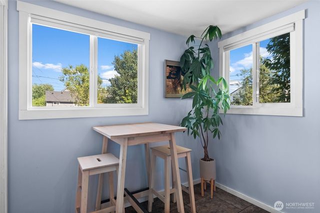 611 S Grant Avenue, Tacoma, WA 98405