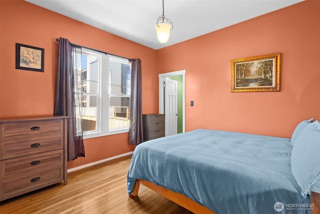 611 S Grant Avenue, Tacoma, WA 98405