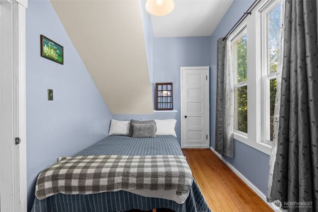 611 S Grant Avenue, Tacoma, WA 98405