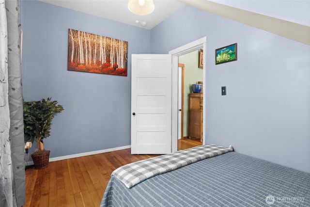 611 S Grant Avenue, Tacoma, WA 98405