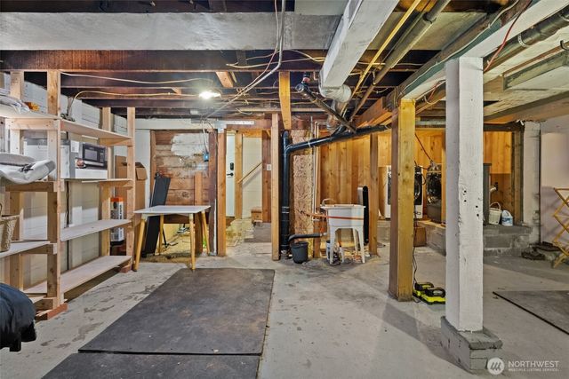 611 S Grant Avenue, Tacoma, WA 98405