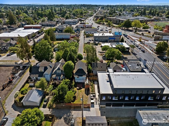 611 S Grant Avenue, Tacoma, WA 98405