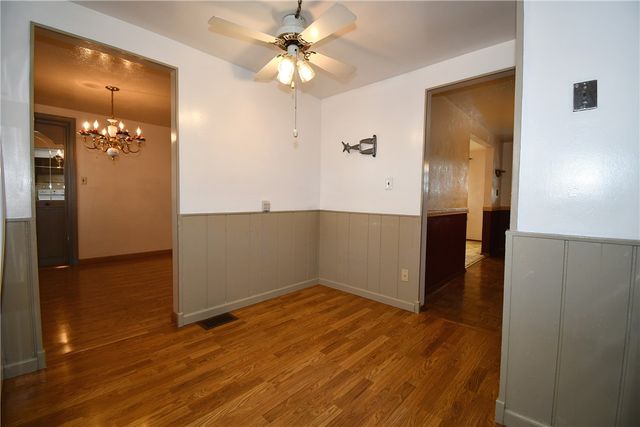 309 Holly Hill Dr, Ross Twp, PA 15237