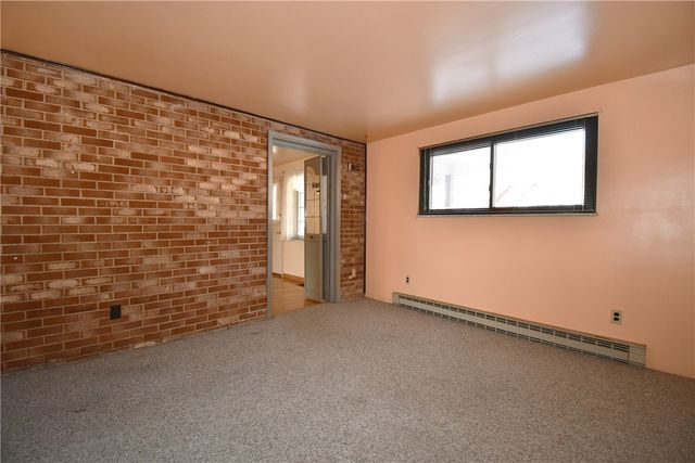 309 Holly Hill Dr, Ross Twp, PA 15237