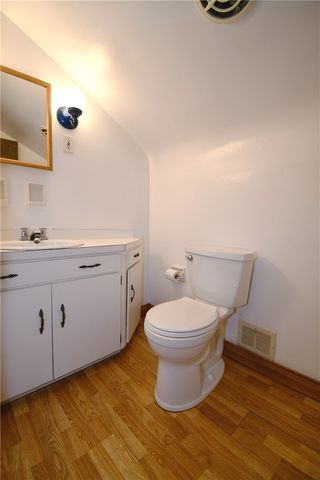 309 Holly Hill Dr, Ross Twp, PA 15237