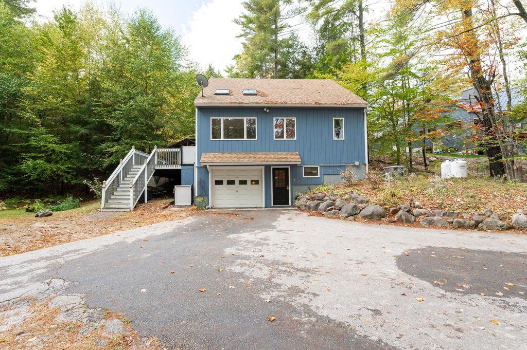 107 Branch Road, Weare, NH 03281